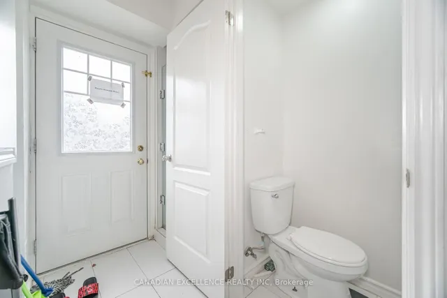 Additional image 39 of 9 MAGDALENE Cres