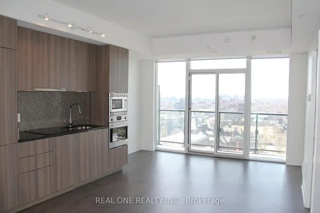 Additional image 15 of 955 Bay St Unit 3108