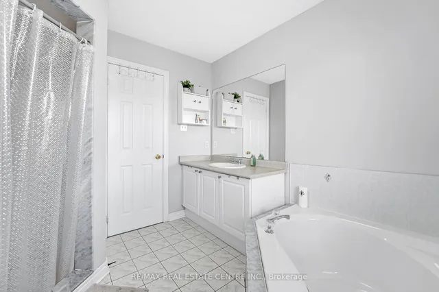 Additional image 32 of 26 Hefferon Crt