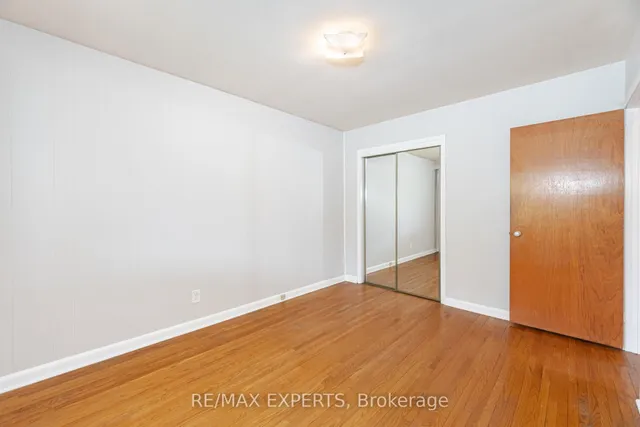 Additional image 17 of 61 Sharbot Ave