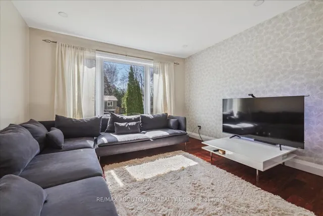 Additional image 7 of 2430 Cavendish Dr