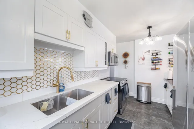 Additional image 11 of 551 The West Mall N/A Unit 1219