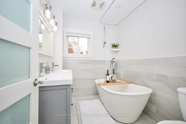 Additional image 13 of 965 KINGSWAY Dr