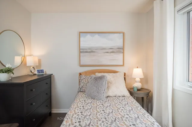 Additional image 26 of 694 Rayner Crt