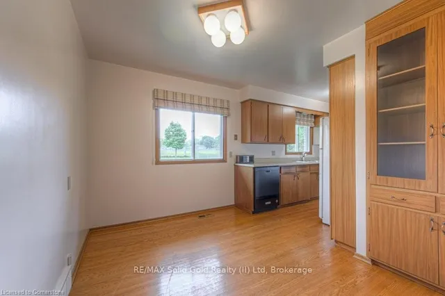 Additional image 12 of 254 Village Rd