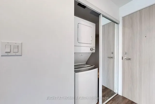 Additional image 28 of 75 Canterbury Pl Unit 1606