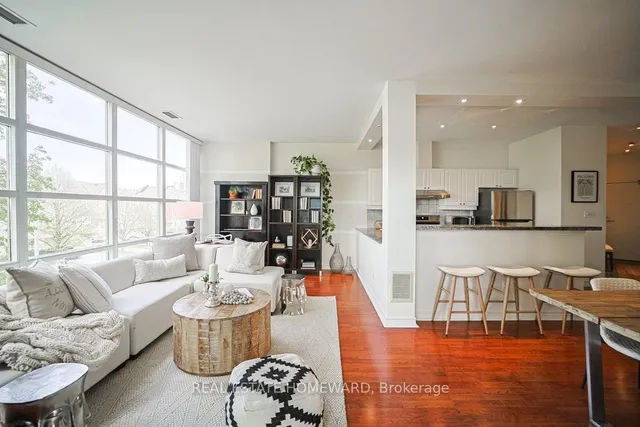 Additional image 4 of 1 Leaside Park Dr Unit 209