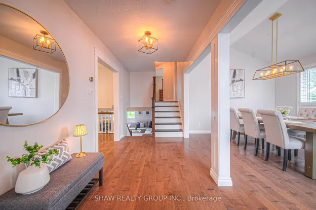 Additional image 4 of 210 Misty Crt