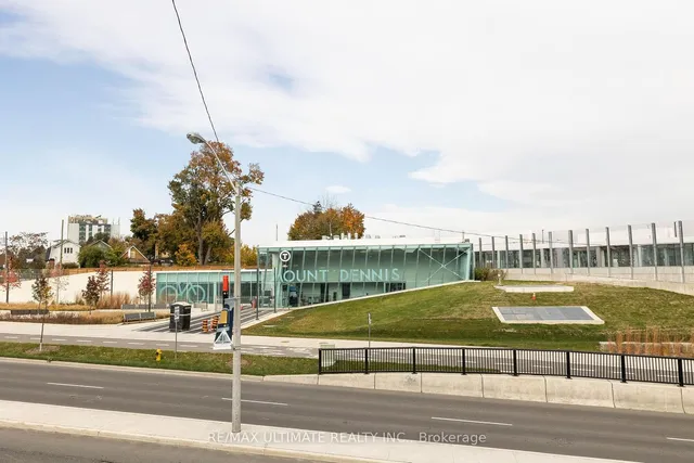 Additional image 35 of 134 Brownville Ave