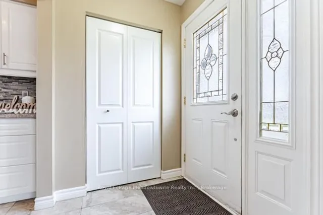 Additional image 5 of 756 Mackenzie Dr