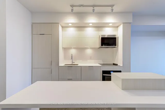 Additional image 5 of 370 MARTHA St Unit 506