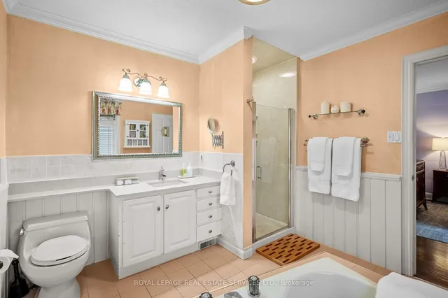 Additional image 28 of 2173 Deyncourt Dr