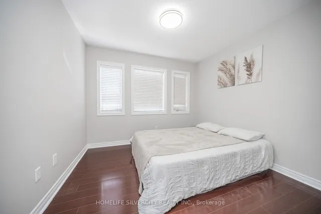 Additional image 33 of 6 Aria Lane