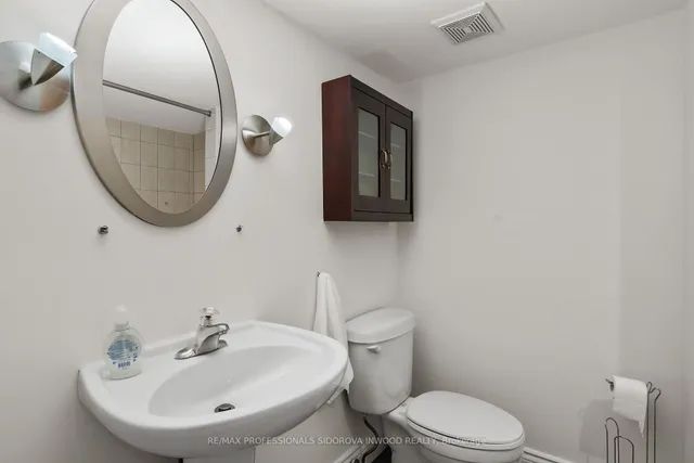 Additional image 33 of 39 Burnfield Ave