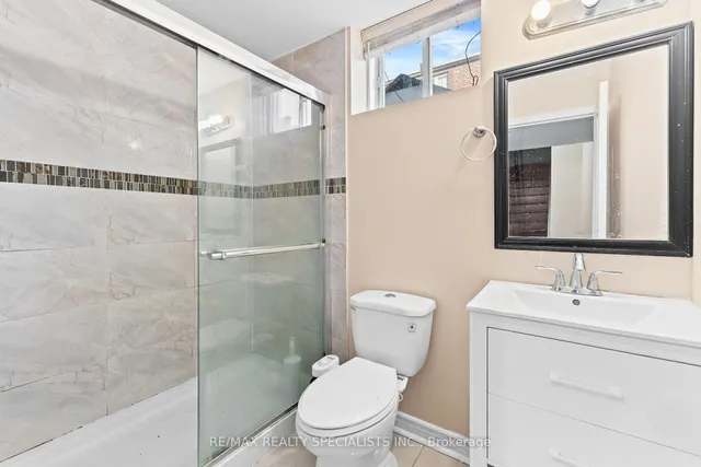 Additional image 41 of 3 Gosling St