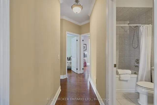 Additional image 23 of 28 Hampton Springs Dr