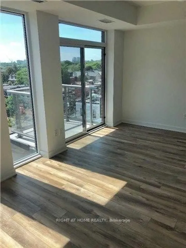 Additional image 5 of 106 Dovercourt Rd Unit 608