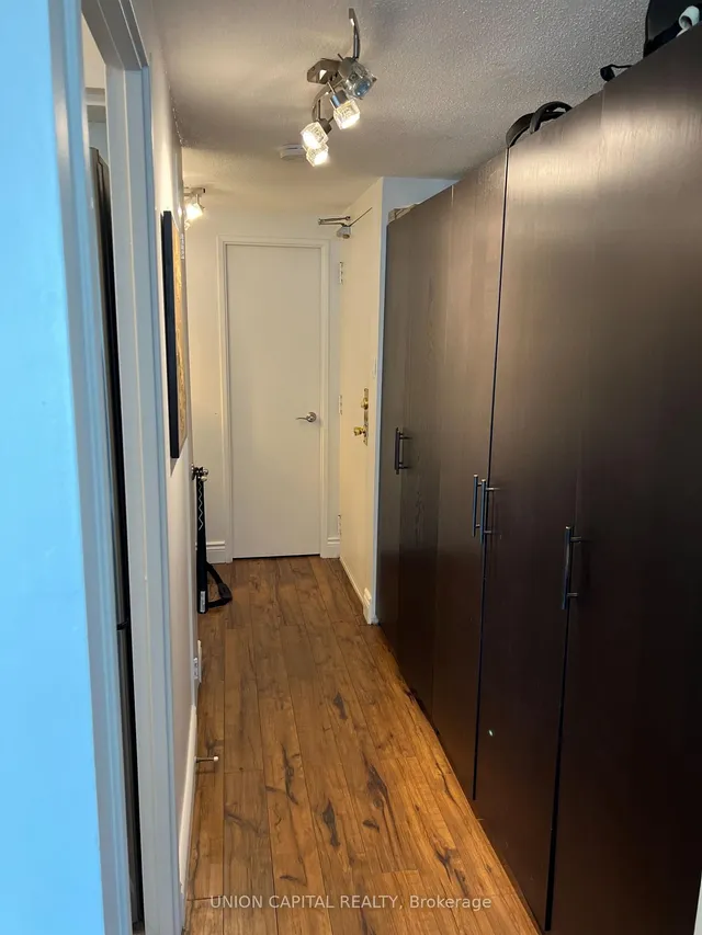 Additional image 9 of 720 Spadina Ave Unit 1011