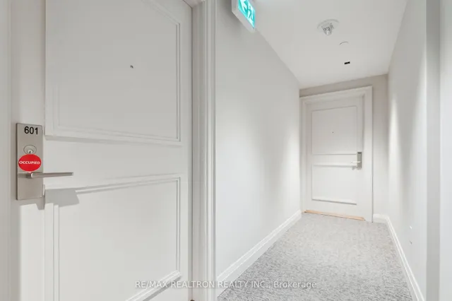 Additional image 6 of 285 Avenue Rd Unit 601