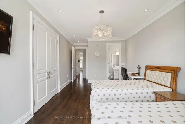 Additional image 25 of 63 Alamosa Dr