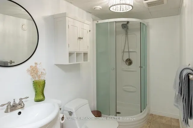 Additional image 25 of 32 Clarridge Crt