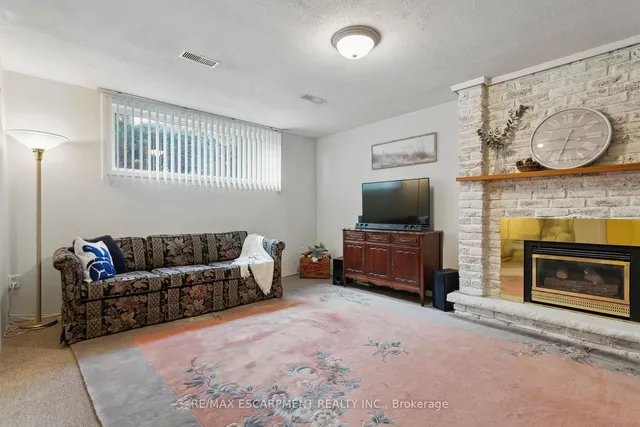 Additional image 30 of 2187 Sandringham Dr