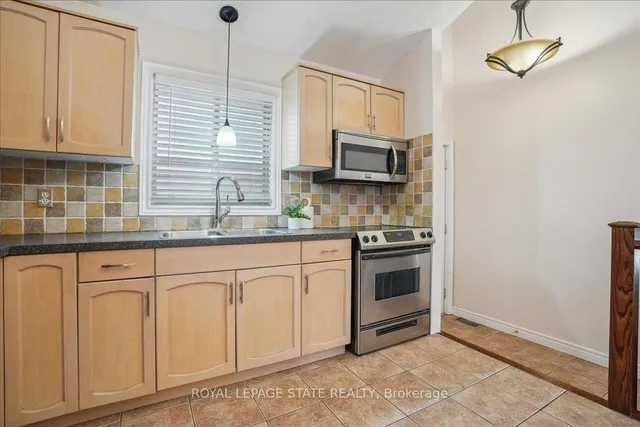 Additional image 24 of 32 Sonoma Lane