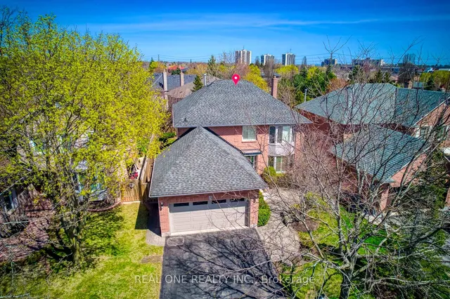 Additional image 3 of 2075 Banbury Cres