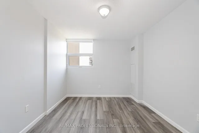 Additional image 18 of 299 Mill Rd Unit 1101