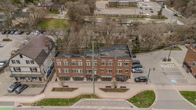 Additional image 31 of 70 Plains Rd Unit 51