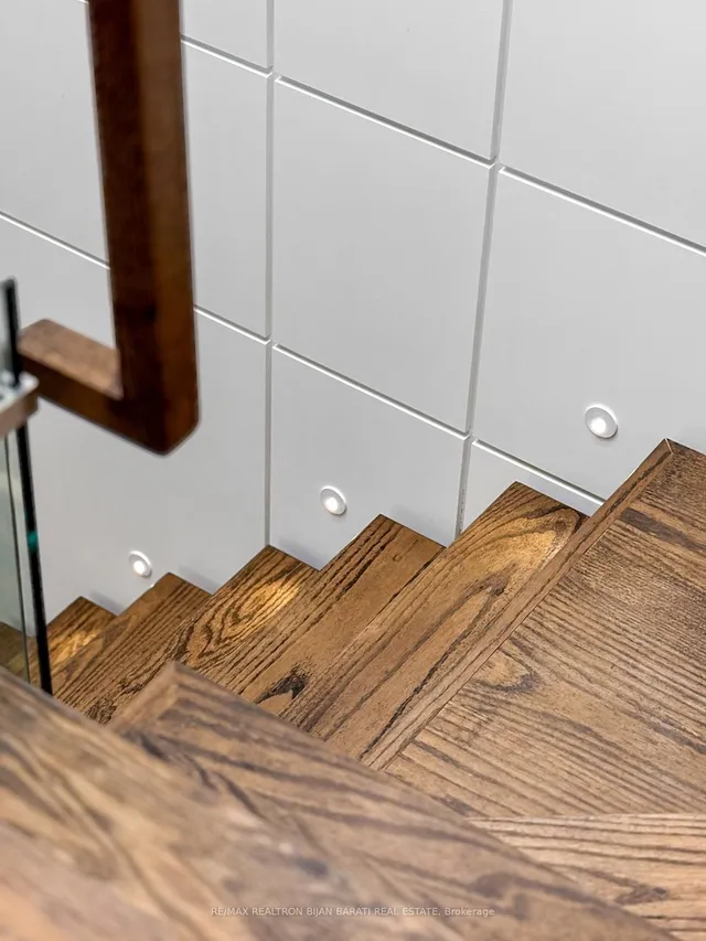 Additional image 28 of 109 Kingsdale Ave