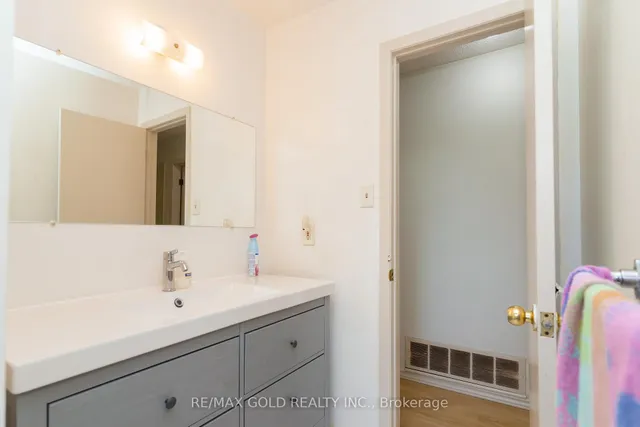 Additional image 18 of 68 Montjoy Cres