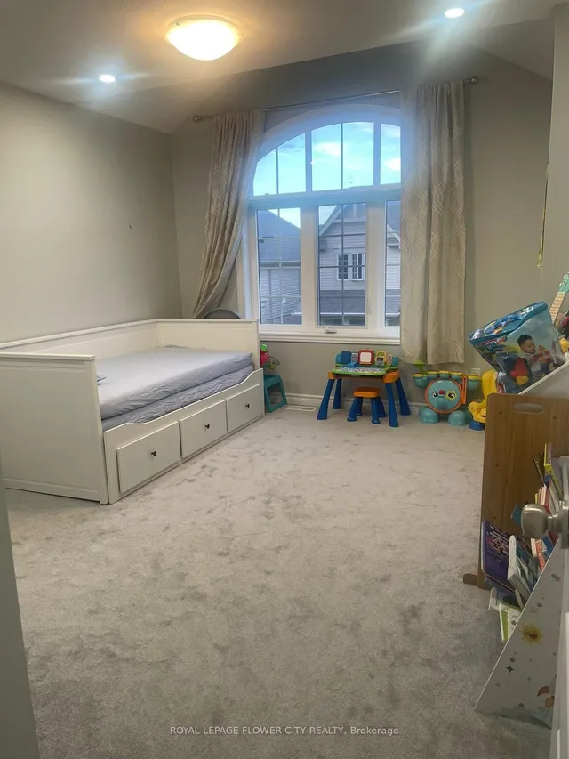 Additional image 5 of 22 Gleason Cres Unit 11