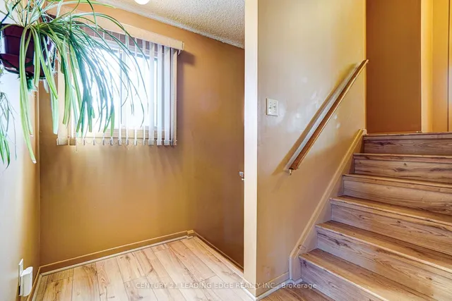 Additional image 20 of 84 Robbinstone Dr