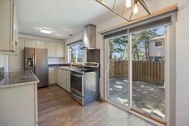 Additional image 9 of 1020 CENTRAL PARK Dr Unit 39