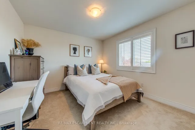 Additional image 32 of 12 Riva Crt