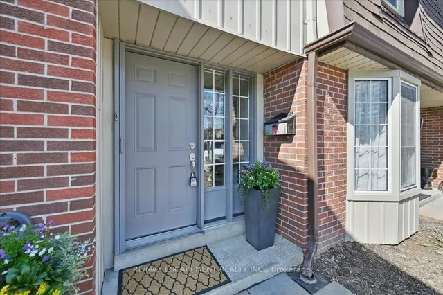 Additional image 4 of 3031 GLENCREST Rd Unit 54