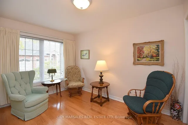 Additional image 26 of 47 Main St Unit 26