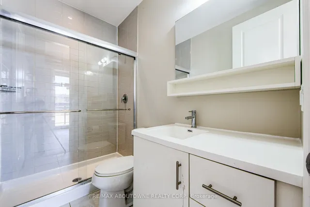 Additional image 20 of 457 Plains Rd Unit 109