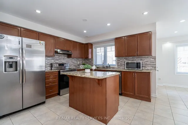 Additional image 22 of 23 Billiter Rd