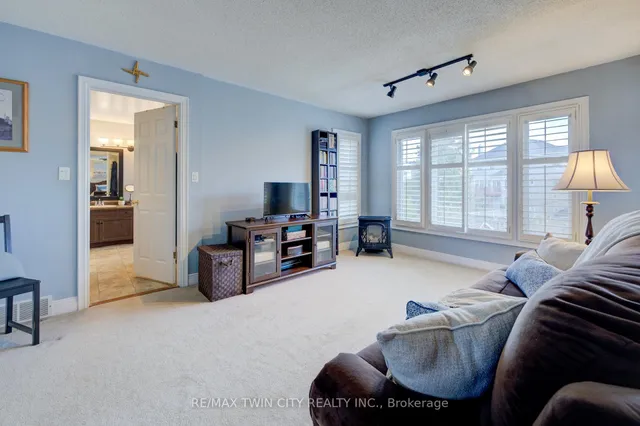 Additional image 32 of 25 Lynnvalley Cres