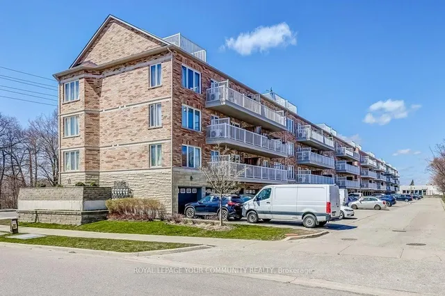 651 Warden Ave Unit D38