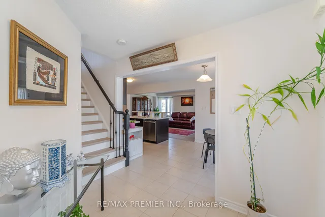 Additional image 7 of 2 Tribune Dr