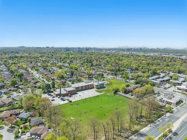 Additional image 36 of 16 Denver Pl