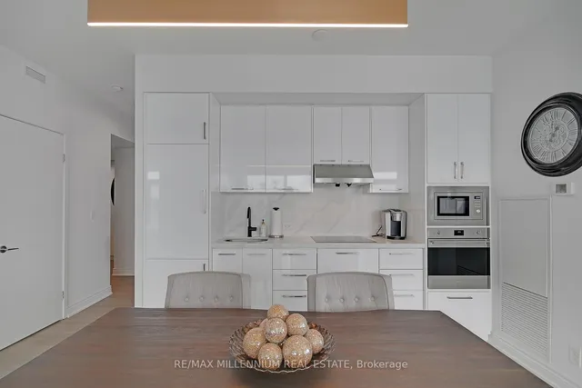 Additional image 21 of 12 York St Unit 5104