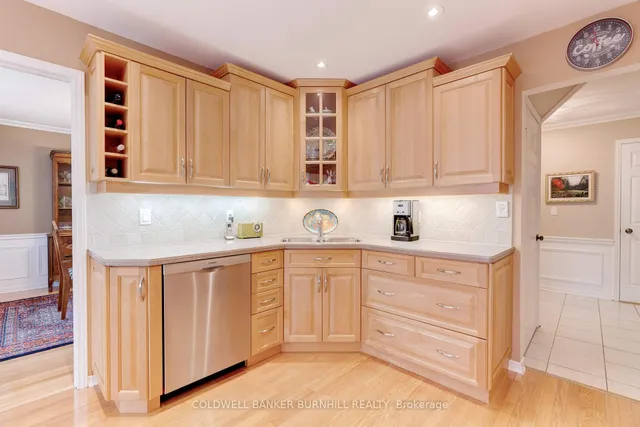 Additional image 12 of 2251 Mansfield Dr