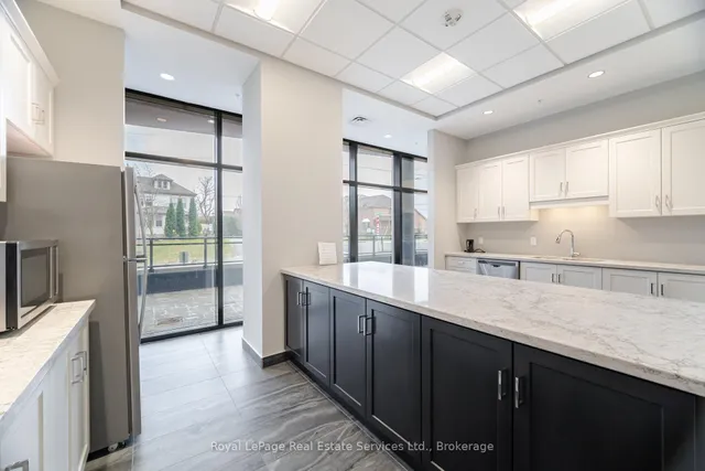 Additional image 38 of 30 Hamilton St Unit 205