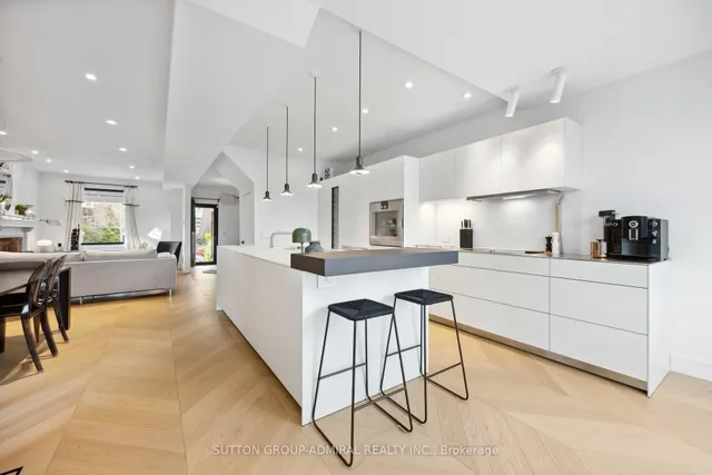 Additional image 11 of 427 Annette St