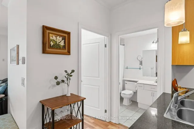 Additional image 18 of 245 Dalesford Rd Unit 317