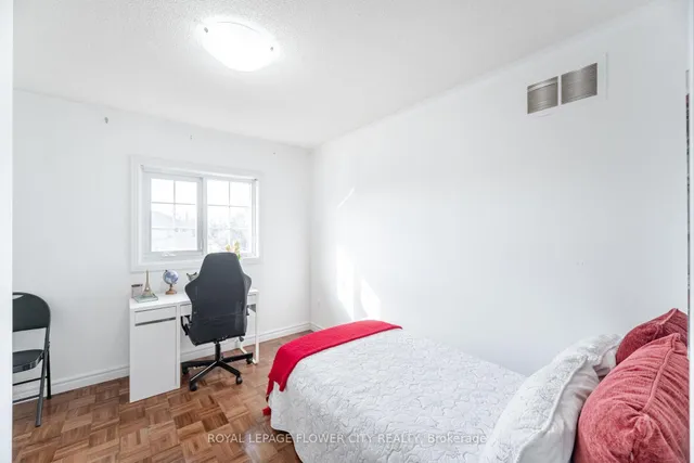 Additional image 38 of 47 Burgby Ave